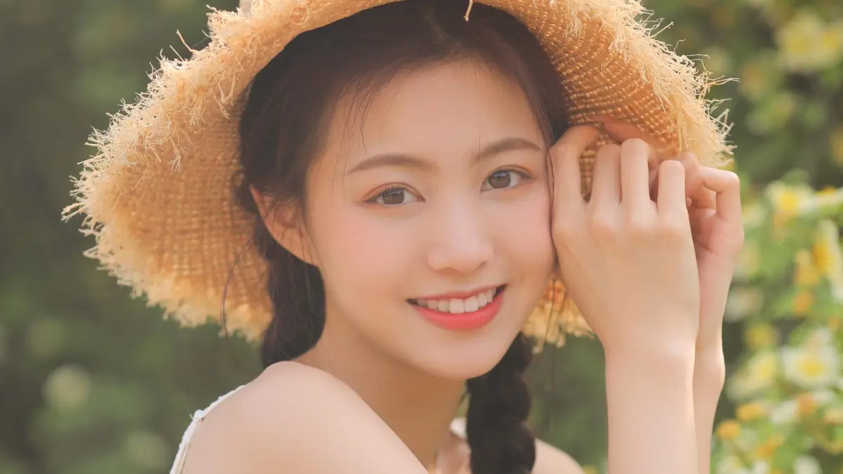 昆明南昌私人伴游戴佳妮