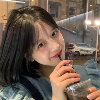 昆明伴游女生逢丝微的资料